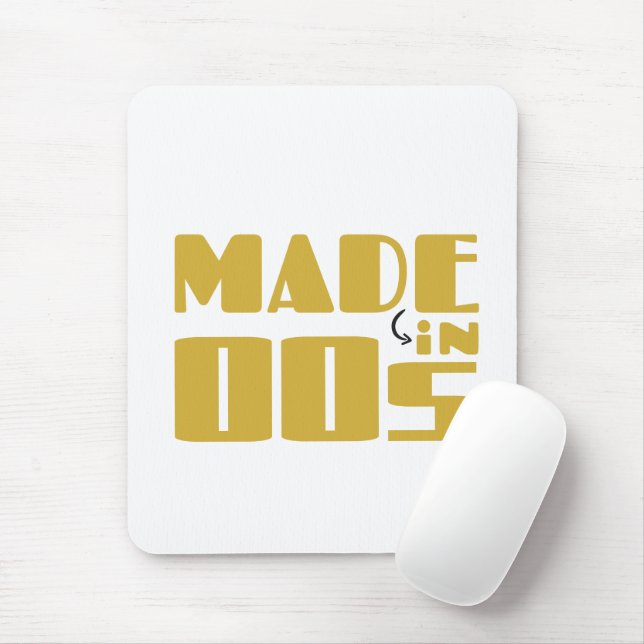 Made in 00s mouse pad (With Mouse)