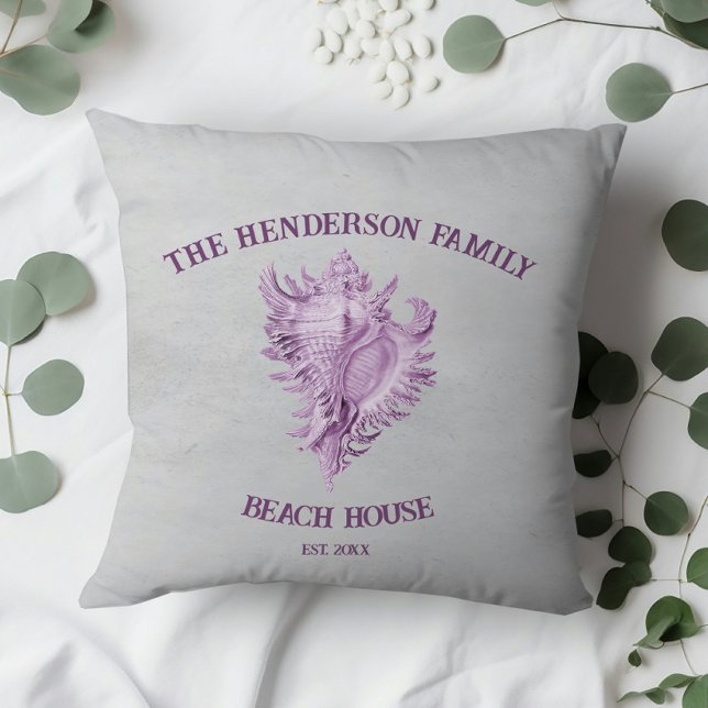 Magenta Conch Shell Throw Pillow (Magenta Conch Shell Throw Pillow)