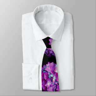 Magenta hydrangea tie