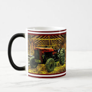 Magic Tracteur rouge antique Grange rustique Café Mug
