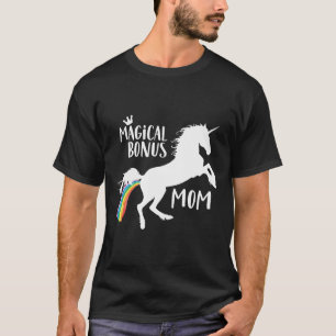 Magical Bonus Mom Unicorn Stepmother Best Stepmom  T-Shirt