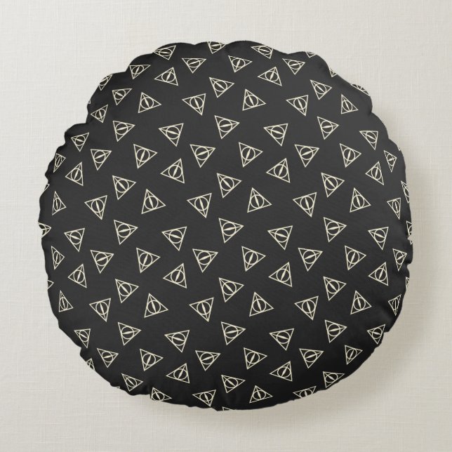 Magical Grey Yellow Triangle Circle Wand Symbol Round Pillow (Front)
