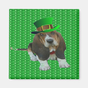 Magnet Basset Hound Happy St. Patrick's