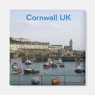 MAGNET - Boats in the village harbour - Cornwall