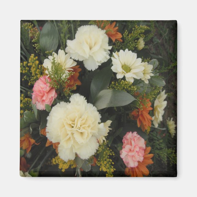 Magnet Carnation Bouquet (Front)