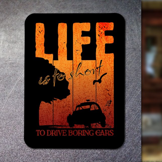 Magnet Flexible 2CV Oldtimer Life est trop court pour conduire des (2CV Magnet in Black with a Orange Sunset Background)