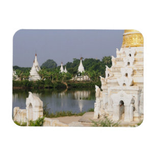 Magnet Flexible Asie, Myanmar (Birmanie), Mandalay. Un bouddhiste