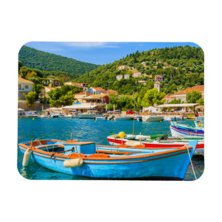 Magnet Flexible Bateaux de pêche grecs colorés dans le port de Kio