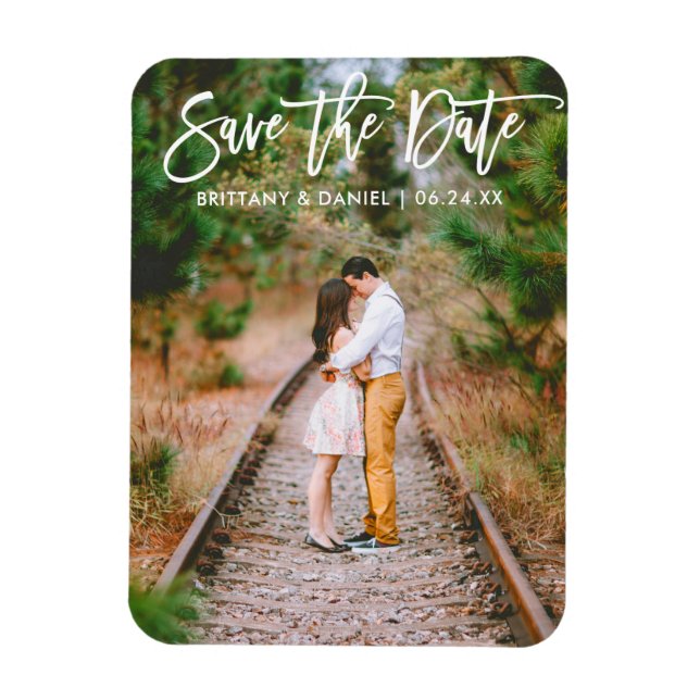 Magnet Flexible Brosse moderne Script Couple Photo Enregistrer la  (Vertical)