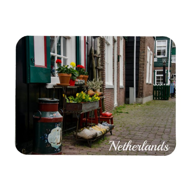 Magnet Flexible Chaussure en bois traditionnel néerlandais sur rue (Horizontal)