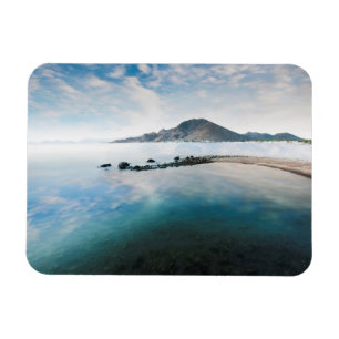 Magnet Flexible Ciel bleu nuageux se reflétant dans le lac