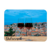 Deux verres de vin rouge avec vue sur Dubrovnik Ma