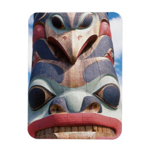 Magnet Flexible Gros plan du mât totémique à Sitka, Alaska, USA