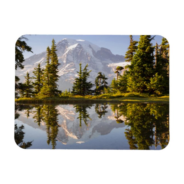 Magnet Flexible Le Mont Rainier se reflète dans une tarte près de  (Horizontal)