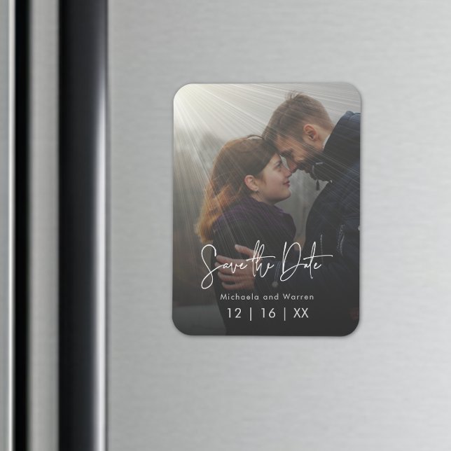 Magnet Flexible Limite des rayons solaires Photo Enregistrer la da (Minimal Sunrays Photo Save the Date Postcard Magnet)