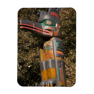 Magnet Flexible Mât totem dans un parc à Ottawa, Ontario, Canada