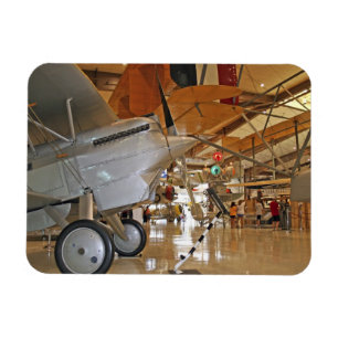 Magnet Flexible Personnes visitant le National Museum of Naval Avi