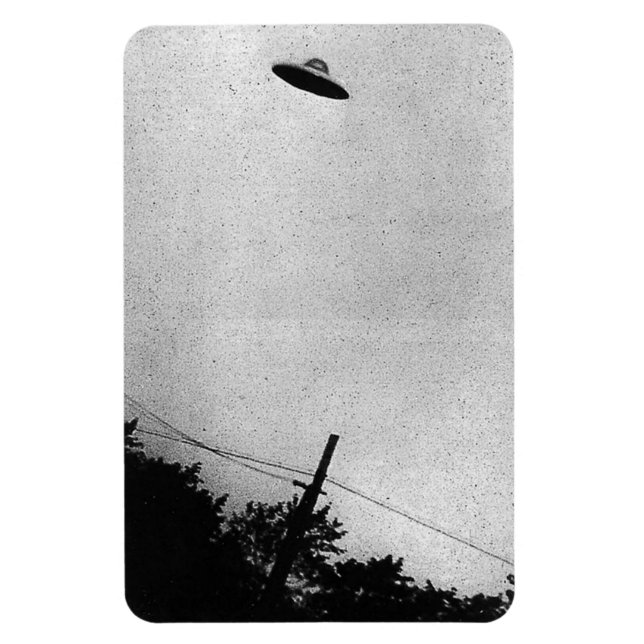 Magnet Flexible UFO Alien Extraterrestrial Spacecraft Top Secret (Vertical)