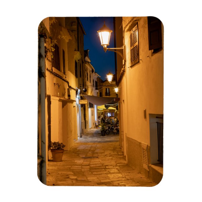 Magnet Flexible Vieille rue illuminée à Mahon - Menorca (Vertical)