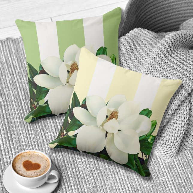 Magnolia Bloom | Coussin réversible de 20 po x 20  (Créateur téléchargé)