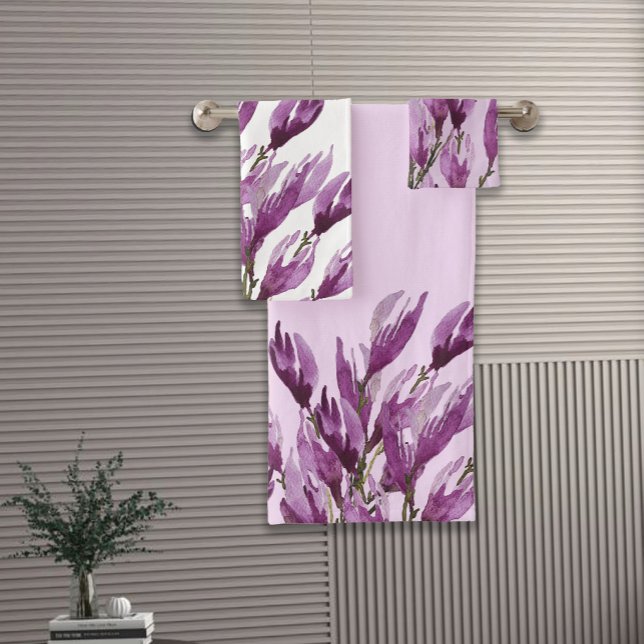 Magnolia Floral Aquarelle Violet Blush (Créateur téléchargé)