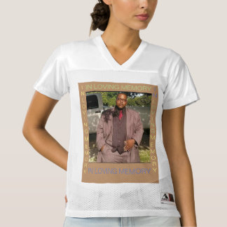 MAILLOT DE FOOT POUR FEMMES DANS LA MÉMOIRE AFFECTUEUSE