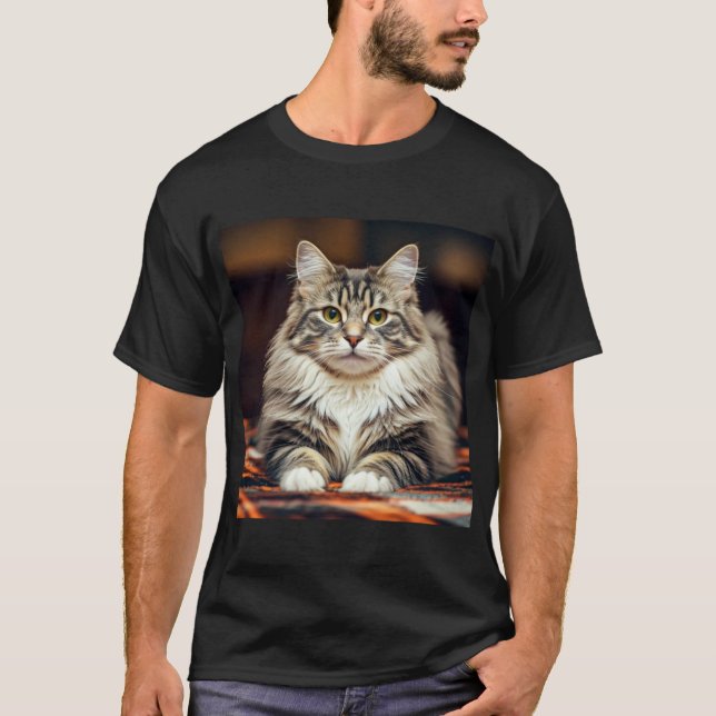 Maine Coon Cat Photography Portrait T-Shirt (Front)