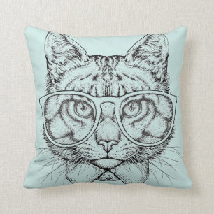 Maine Coon Portrait Throw Pillow