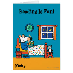 Maisy prête pour des pyjamas de bleu de lit