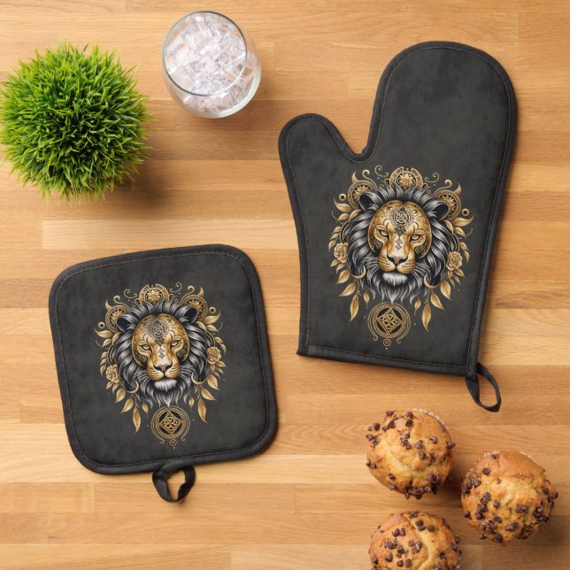 Majestic golden lion head with black mane.  oven mitt & pot holder set (Top Down)