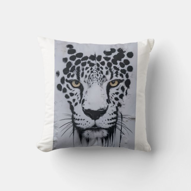 Majestic Leopard Face Artistic Portrait Throw Pill Pillow (Front)