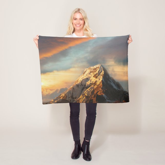Majestic Mountain Fleece Blanket (In Situ)