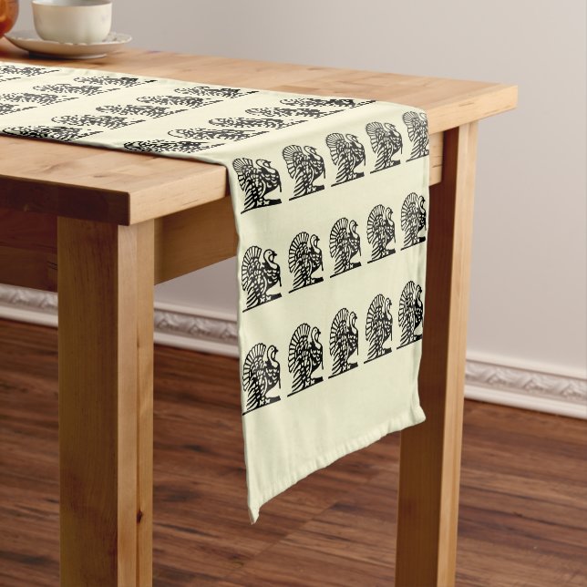 MAJESTIC THANKSGIVING TURKEY    SHORT TABLE RUNNER (In Situ)
