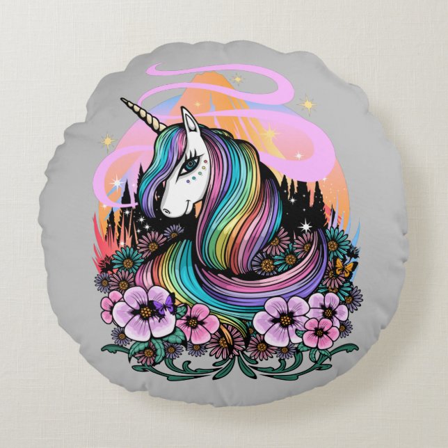Majestic Unicorn  Round Pillow (Front)