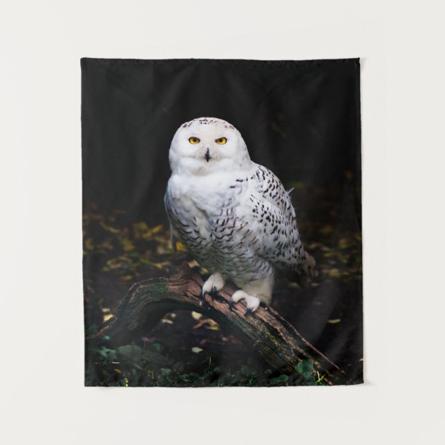 Majestic winter snowy owl tapestry (Front)
