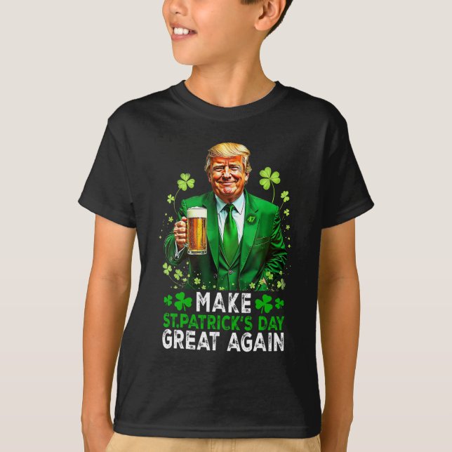 Make Saint Patrick's Day Great Again Usa Flag Funn T-Shirt (Front)