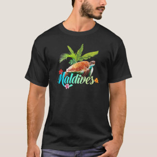Maldives Sea Turtle Hibiscus Island Gift Beach Sou T-Shirt