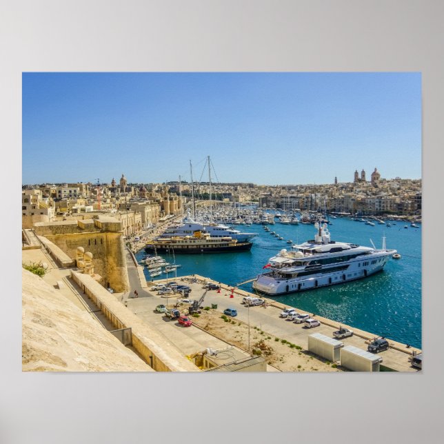 Malta Birgu Waterfront Fort St. Angelo Vittoriosa Poster (Front)