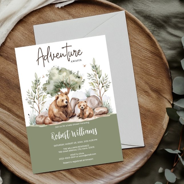 Mama bear aventure attend une invitation baby show (Adventure awaits cute mother and baby bear sage green forest baby shower invitation, woodland )