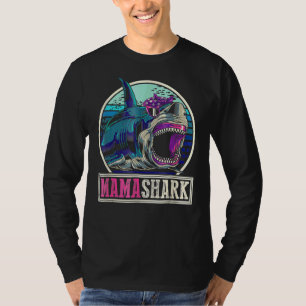 Mama Shark Family Matching Moms Women Jawsome T-Shirt