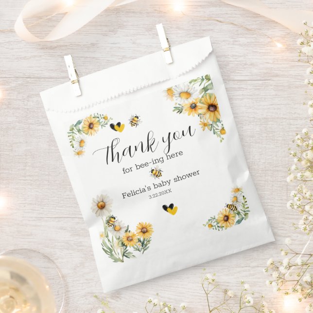Mama to Bee Yellow flower Bumblebee Favour Bag (Clipped)