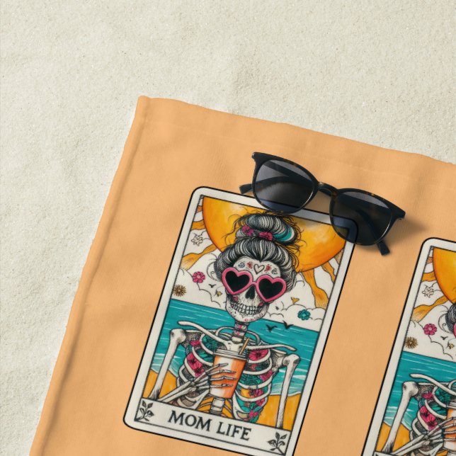 Maman Vie Skeleton Tarot Card Plage Serviette (En situation)