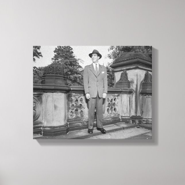 Man in Hat Canvas Print (Front)