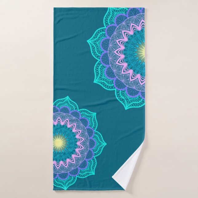 Mandala Coloré sur Fond Bleu (Serviette de bain)