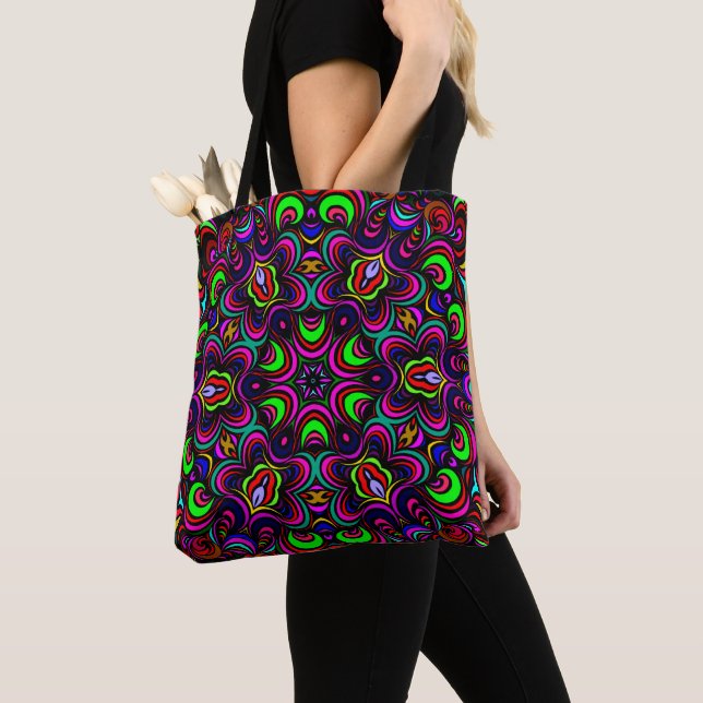 Mandala pattern tote bag (Close Up)