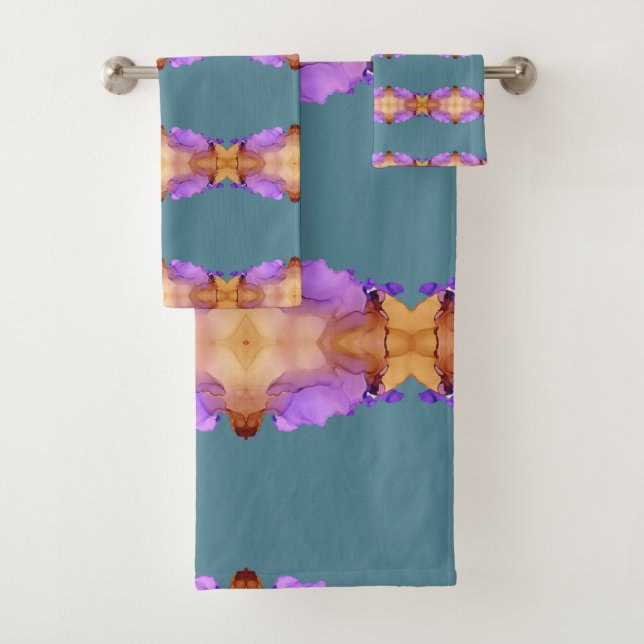 Mandala Striped Towel Set (Insitu)