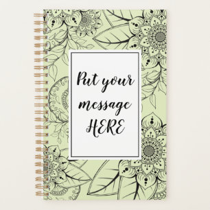 Mandala Weekly Planner dessiné à la main verte