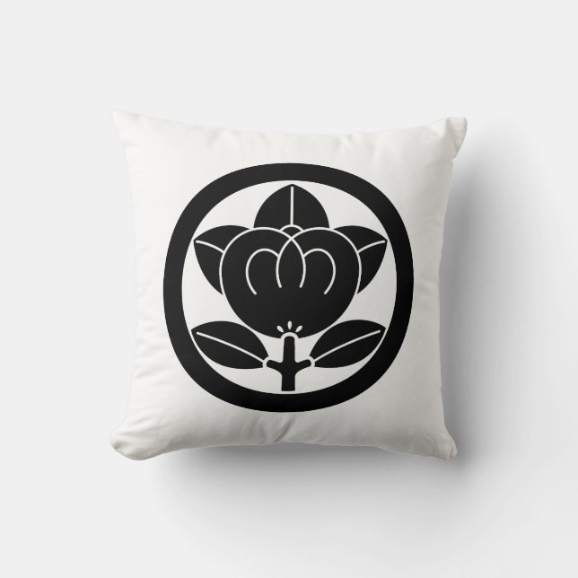 Mandarin orange in a circle throw pillow (Front)