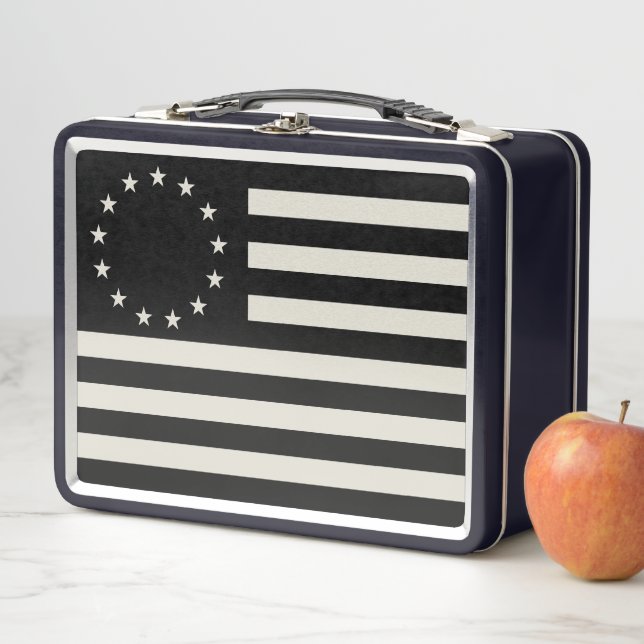 Manga, Betsy Ross Flag or Circle American Flag Metal Lunch Box (In Situ)