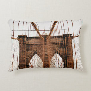 MANHATTAN BRIDGE NEW YORK ACCENT PILLOW